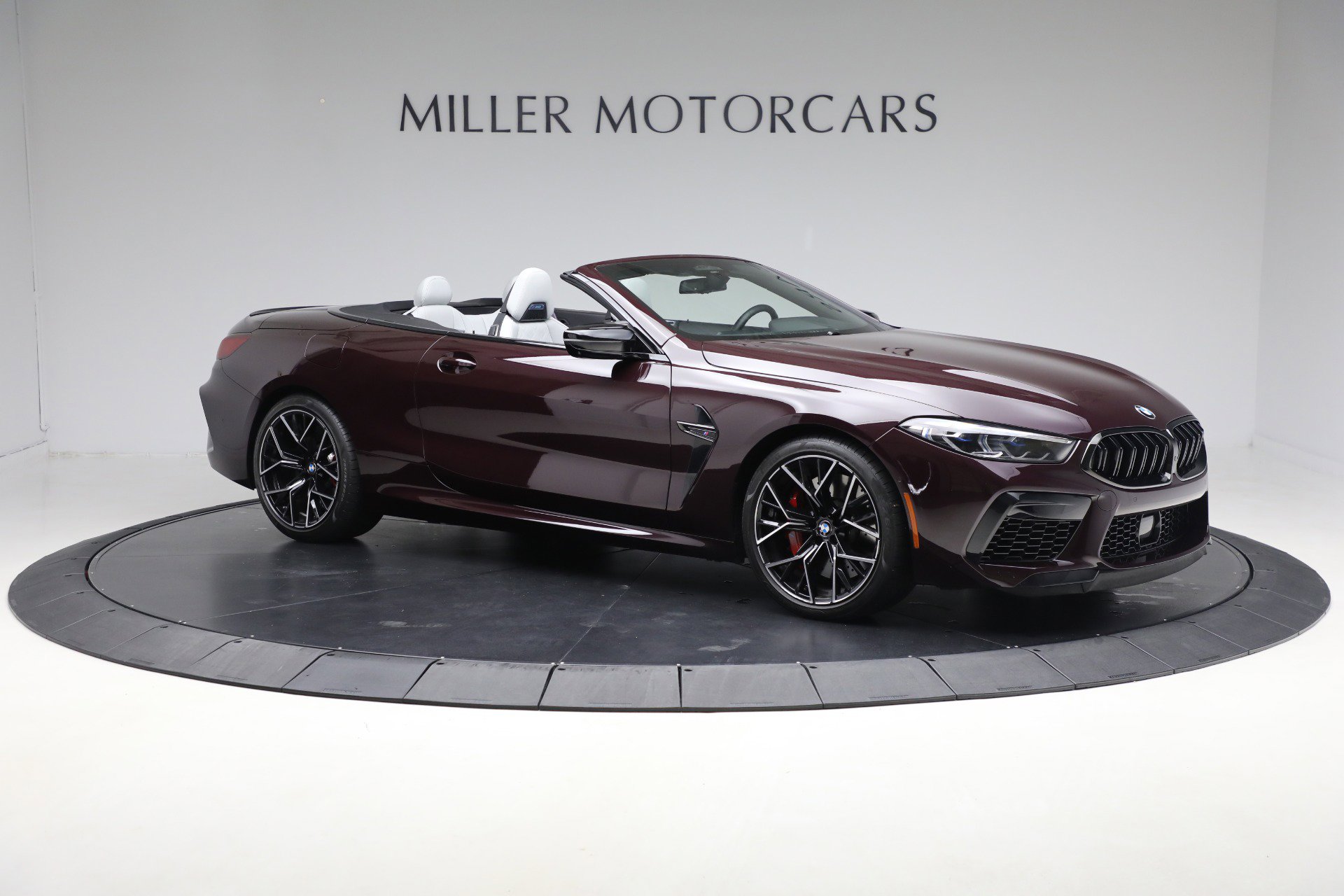 Used 2022 BMW M8 Competition AWD/4WD image 11