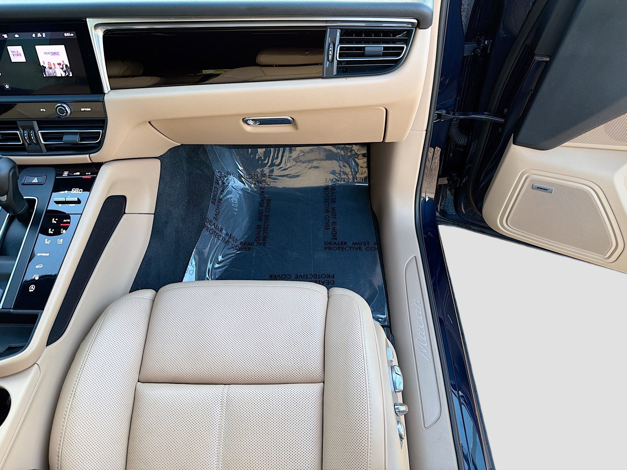 Used 2022 Porsche Macan image 18