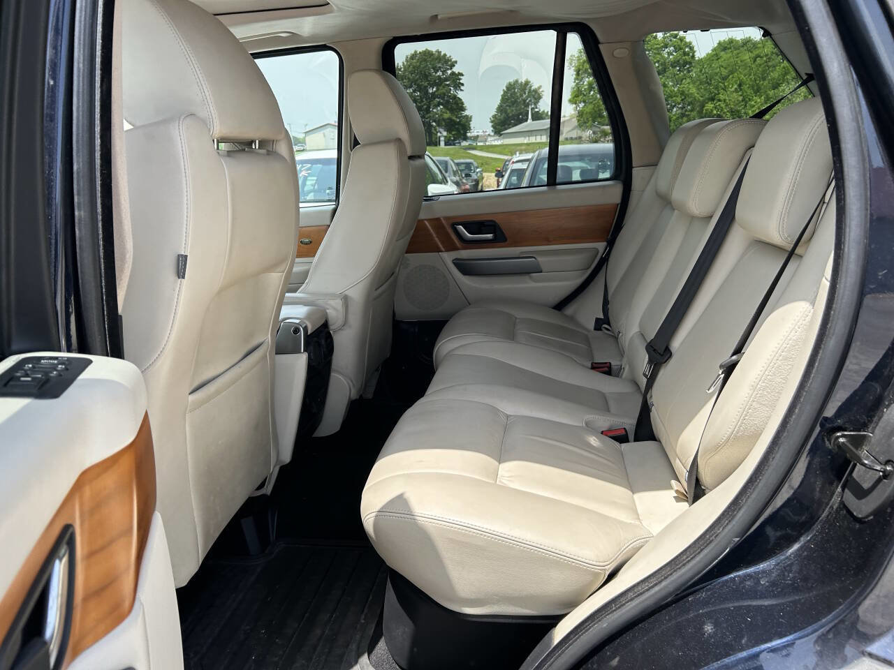 Used 2008 Land Rover Range Rover Sport HSE image 9