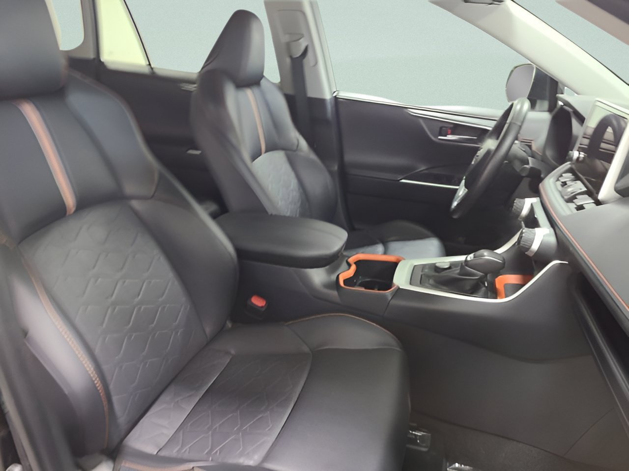 Used 2024 Toyota RAV4 Adventure AWD/4WD image 12