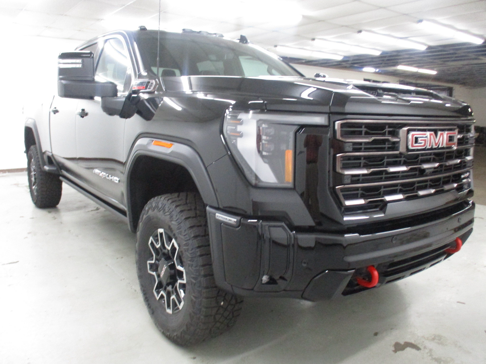 New 2026 GMC Sierra 2500 AT4X AWD/4WD image 4