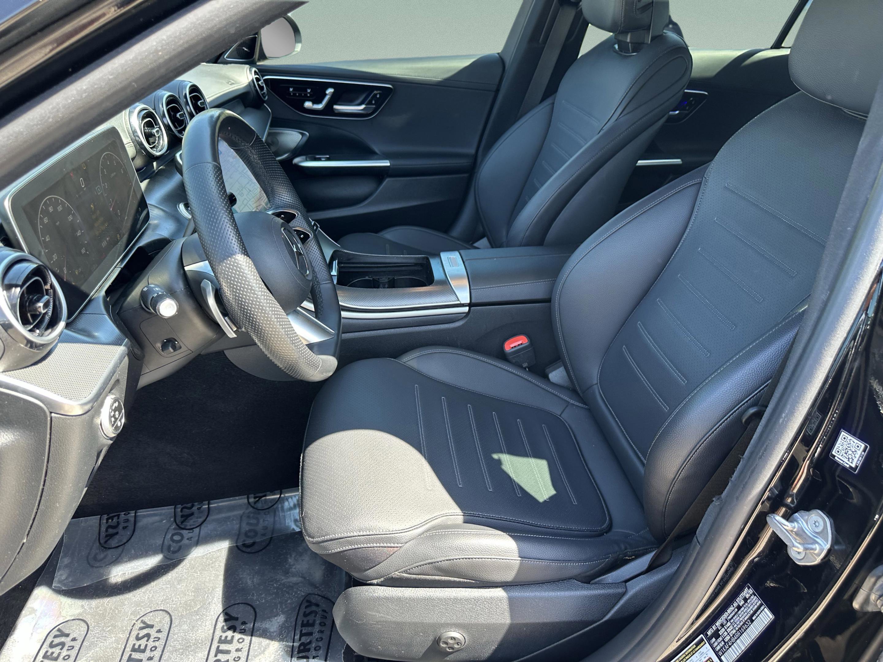 Used 2024 Mercedes-Benz C 300 4MATIC Sedan image 19