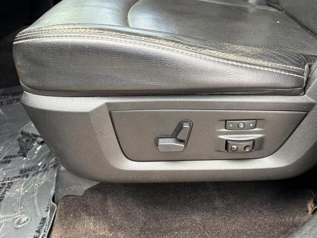 Used 2017 RAM 1500 Laramie image 14