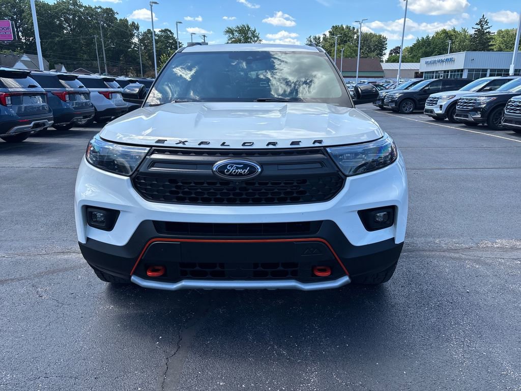 Used 2023 Ford Explorer Timberline w/ Timberline Technology Package AWD/4WD image 3