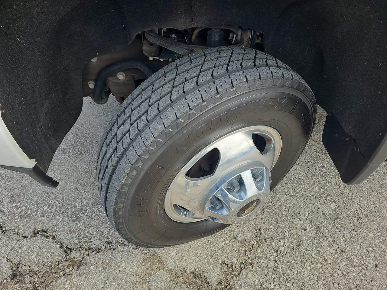 Used 2023 Chevrolet Silverado 3500 High Country w/ Technology Package image 37