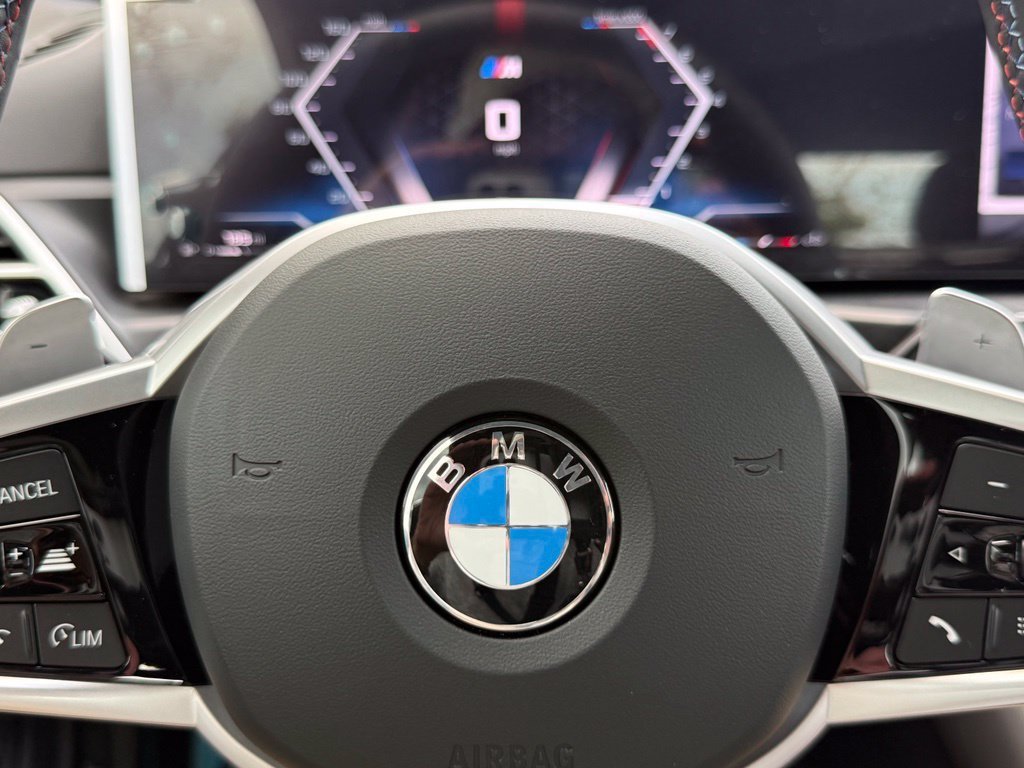 Used 2026 BMW M440i Convertible w/ Premium Package RWD image 26