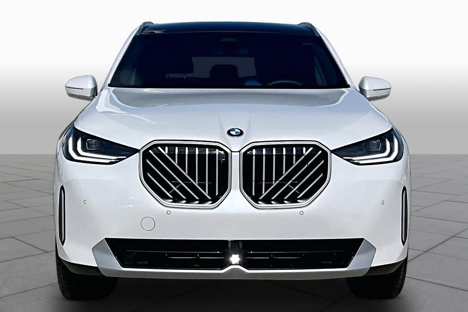 Used 2026 BMW X3 xDrive30i AWD/4WD image 3