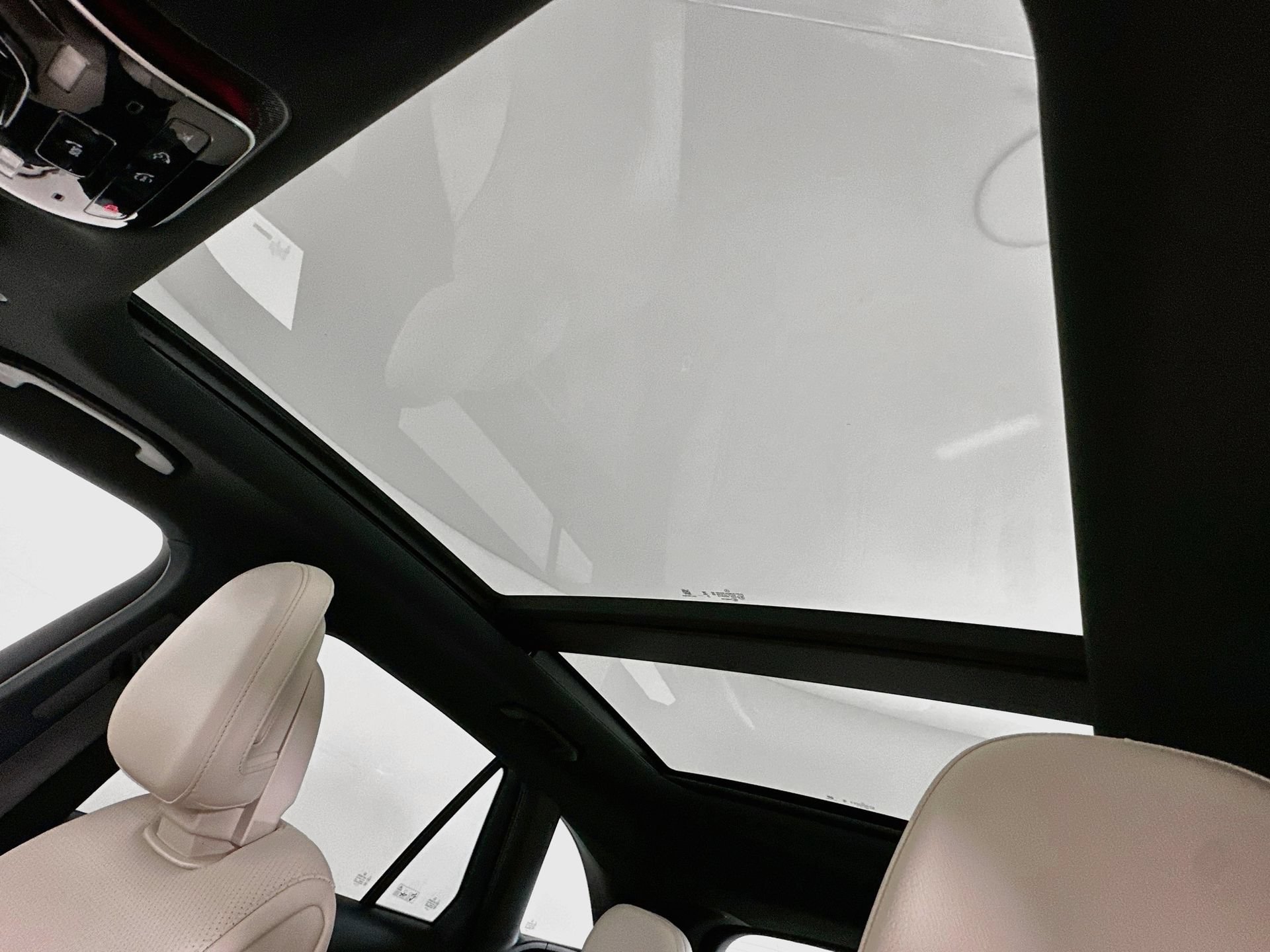 Certified 2026 Mercedes-Benz GLC 300 image 24