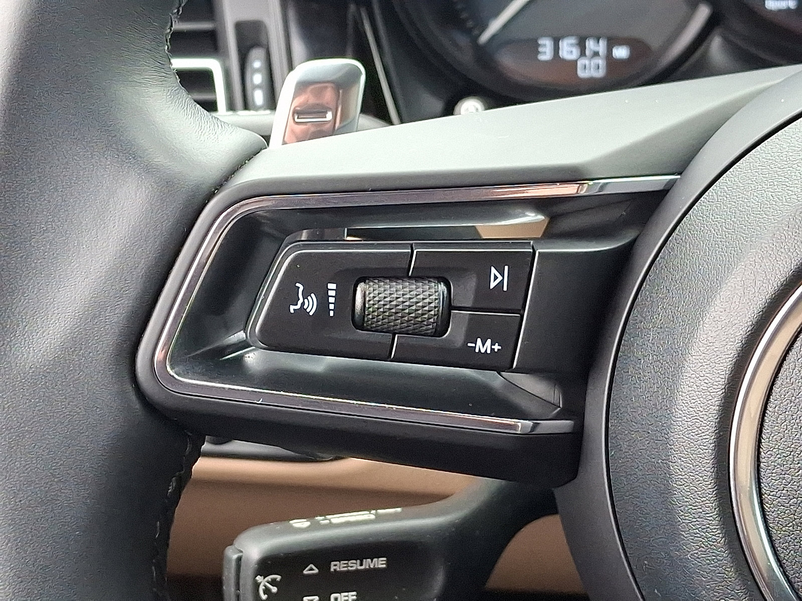 Used 2022 Porsche Macan image 22