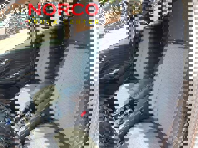 Used 2017 Ford Escape SE image 17