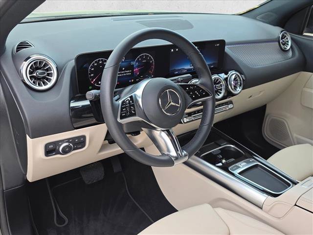 Certified 2025 Mercedes-Benz GLA 250 image 10