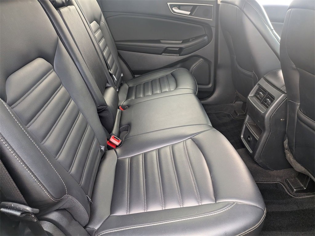 Used 2024 Ford Edge SEL image 27