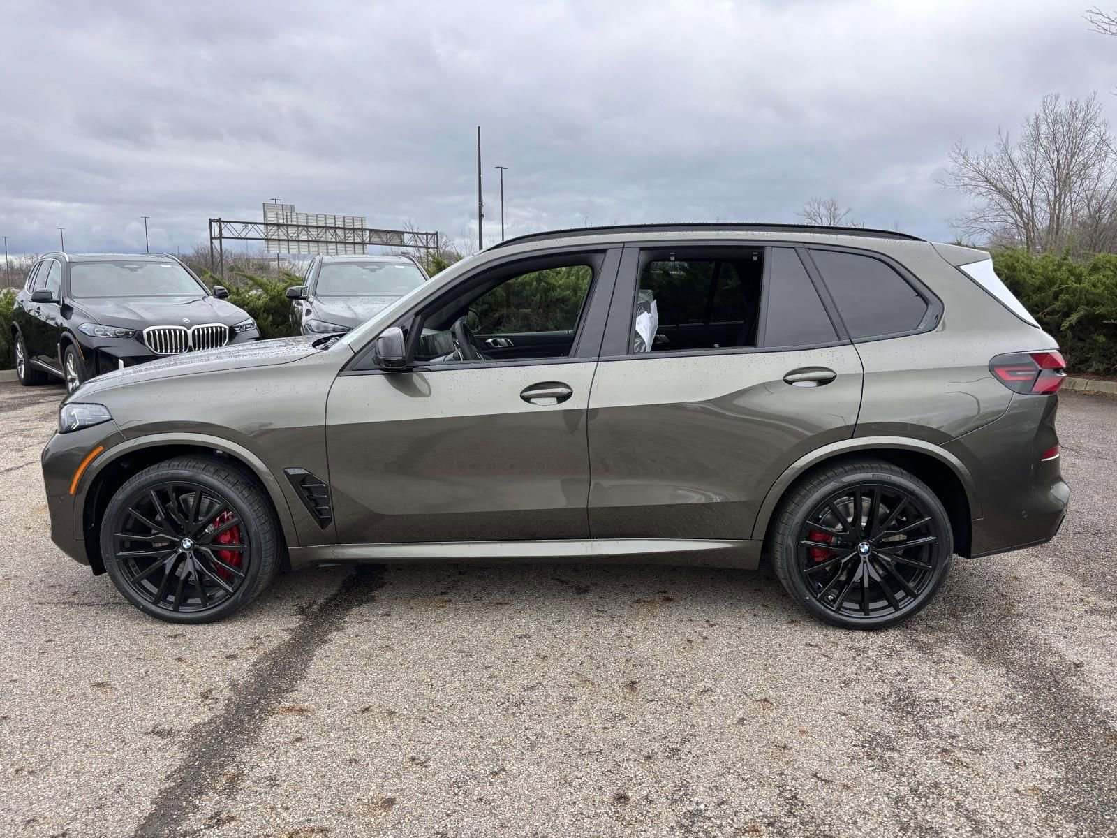 New 2026 BMW X5 M60i image 8