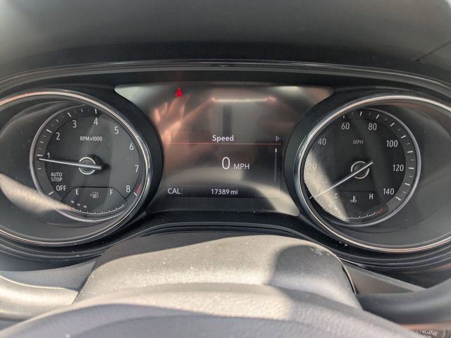 Used 2022 Buick Encore GX Select w/ Sport Touring Package image 29