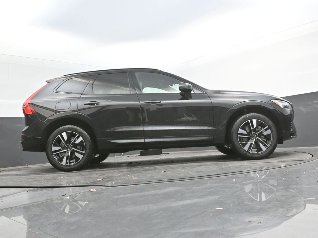 New 2026 Volvo XC60 T8 Core w/ Climate Package image 35