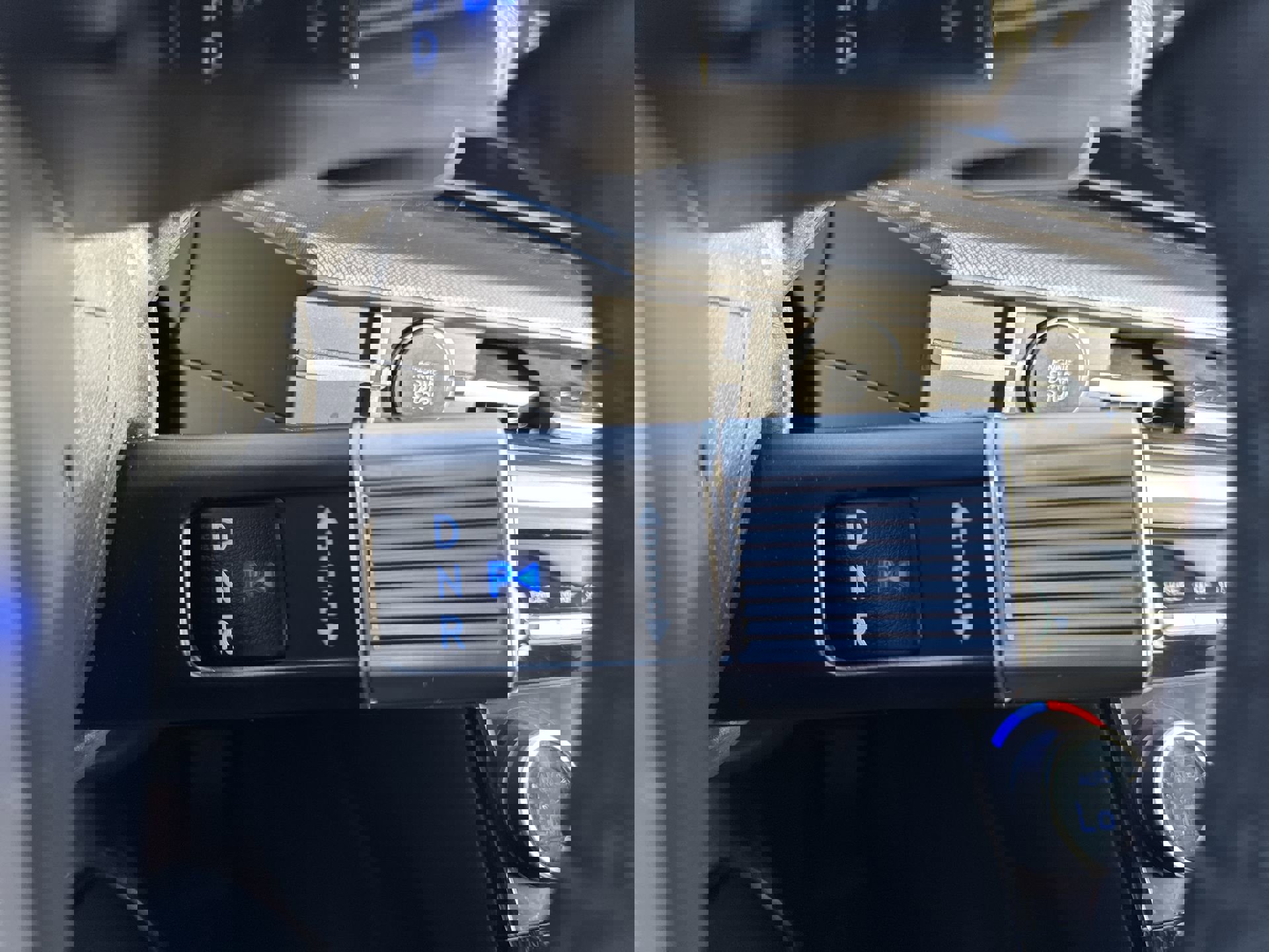 Used 2025 Hyundai Santa Fe SEL image 19