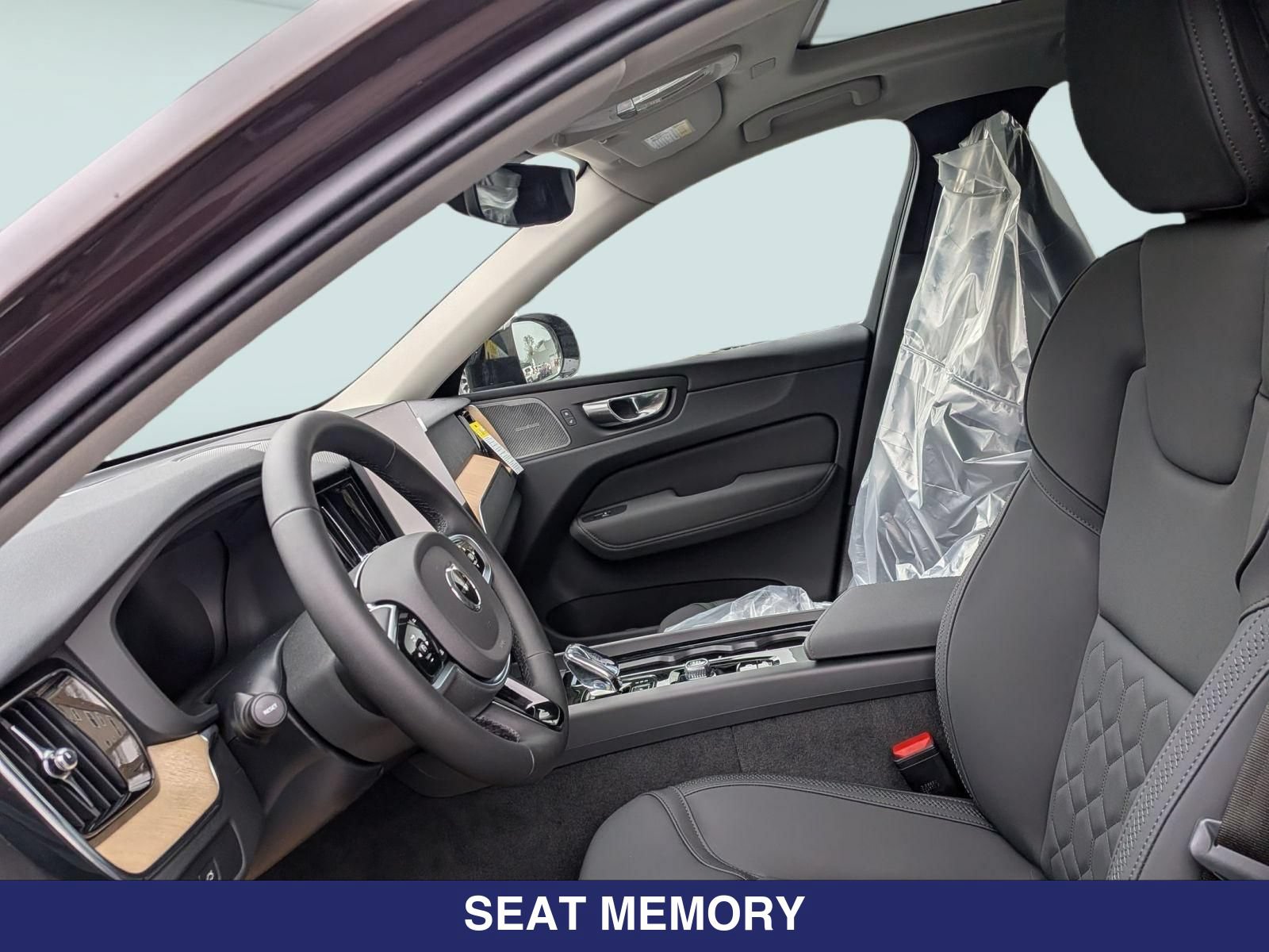 New 2026 Volvo XC60 B5 Plus w/ Protection Package Premier AWD/4WD image 11