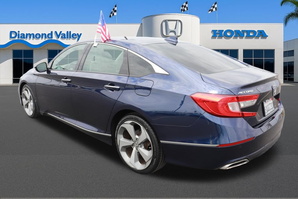 Used 2018 Honda Accord Touring image 4