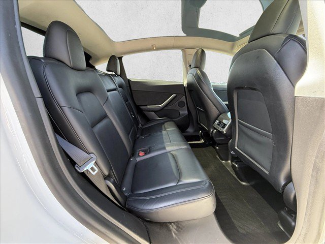 Used 2021 Tesla Model Y 2WD image 22