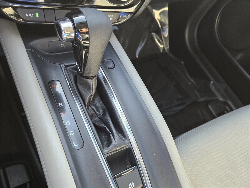 Used 2021 Honda HR-V LX image 19