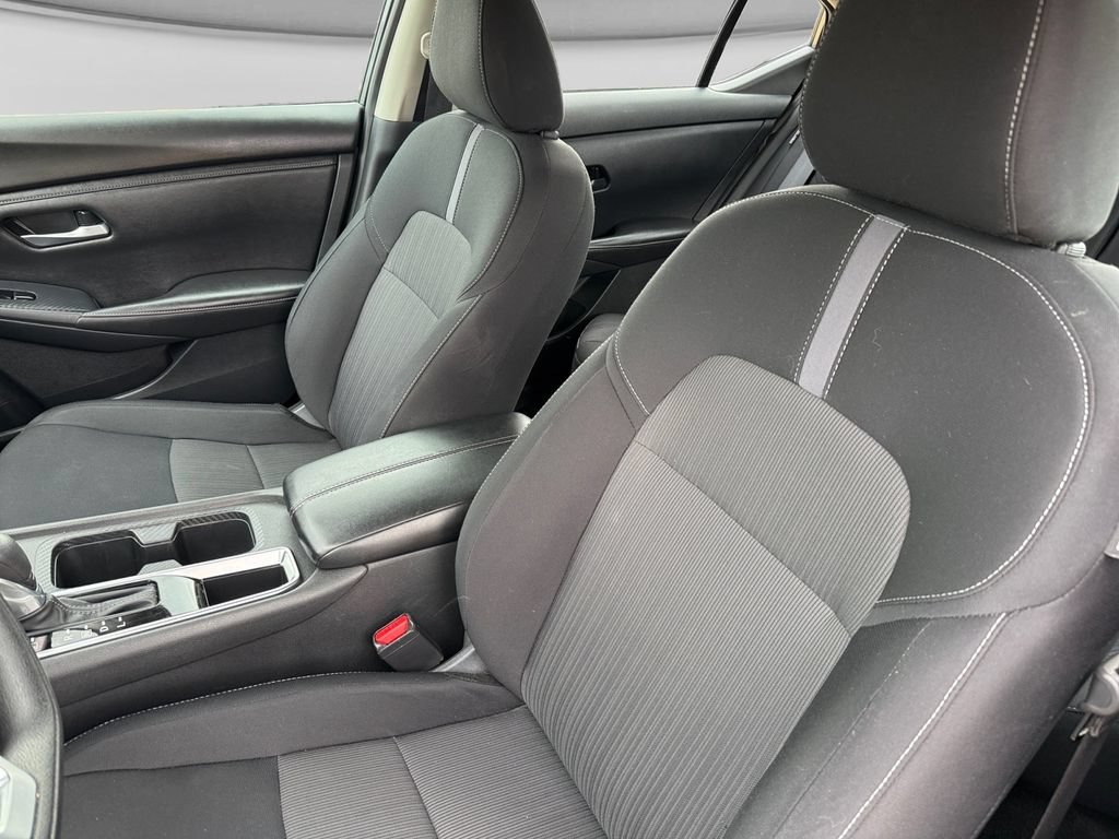 Used 2025 Nissan Sentra SV FWD image 23