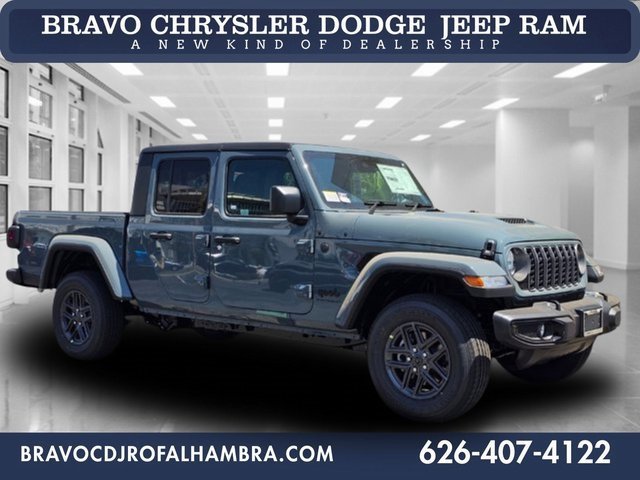 New 2025 Jeep Gladiator Sport