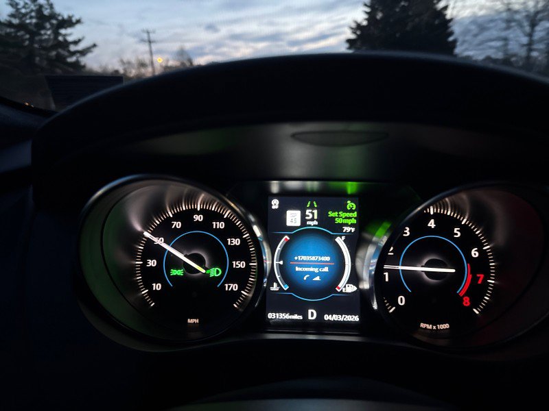 Used 2020 Jaguar F-PACE Premium image 49