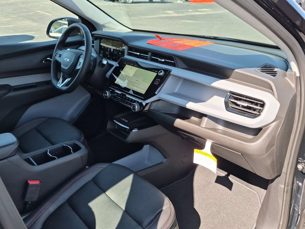 New 2027 Chevrolet Bolt RS w/ Technology Package FWD image 27