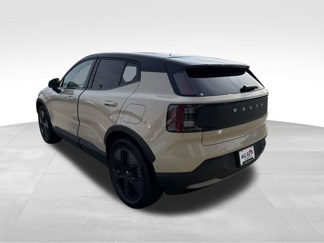 New 2026 Volvo EX30 Cross Country Ultra image 5