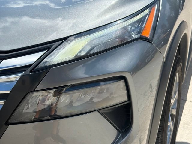 Used 2024 Nissan Rogue S AWD/4WD image 12