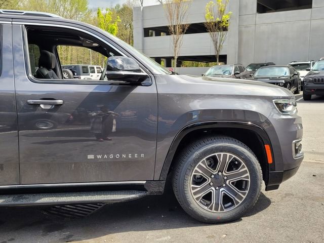 Used 2024 Jeep Wagoneer L 2WD w/ Premium Group I image 9