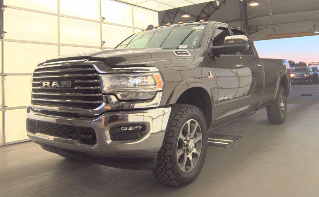 Used 2021 RAM 3500 Limited image 3