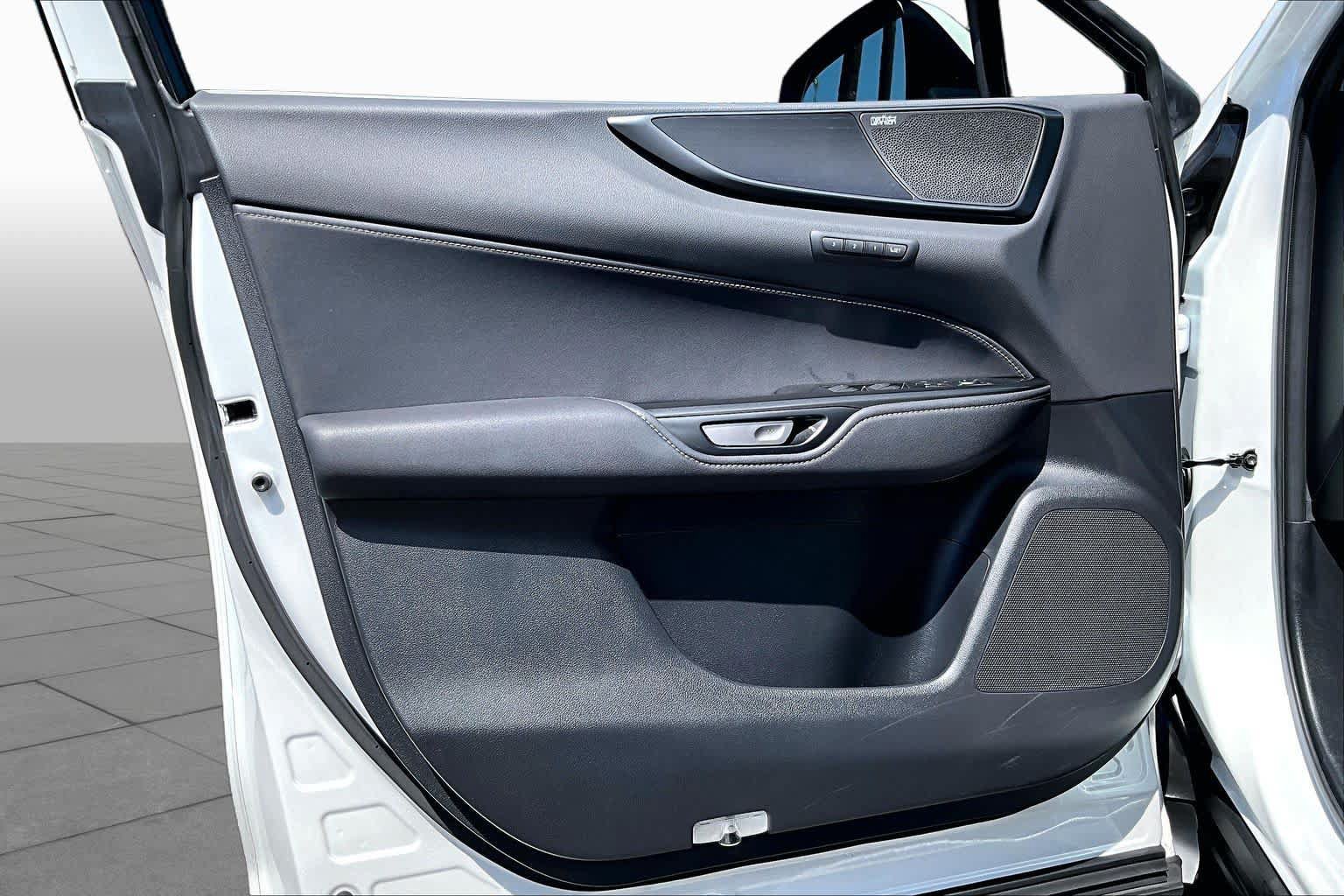 Certified 2025 Lexus NX 450h+ AWD w/ Luxury Package image 20