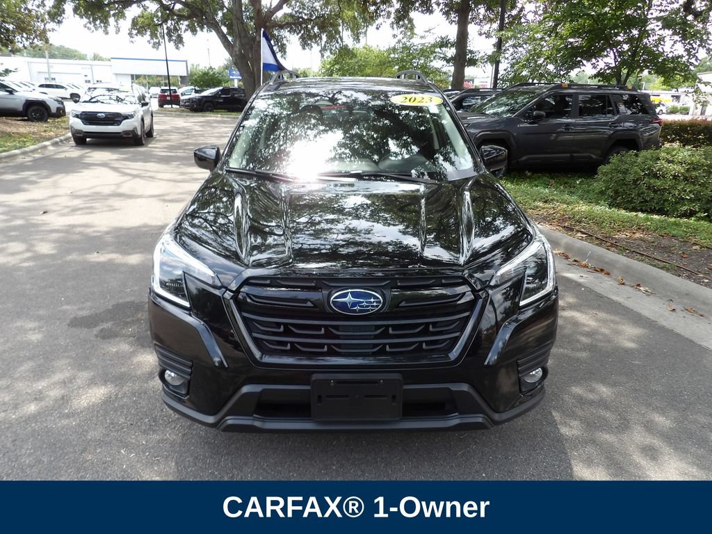 Used 2023 Subaru Forester Premium AWD/4WD image 3