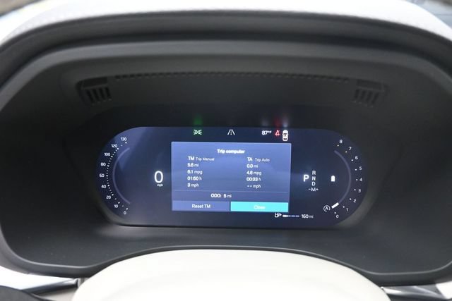 New 2026 Volvo XC60 B5 Ultra w/ Protection Package Premier AWD/4WD image 10