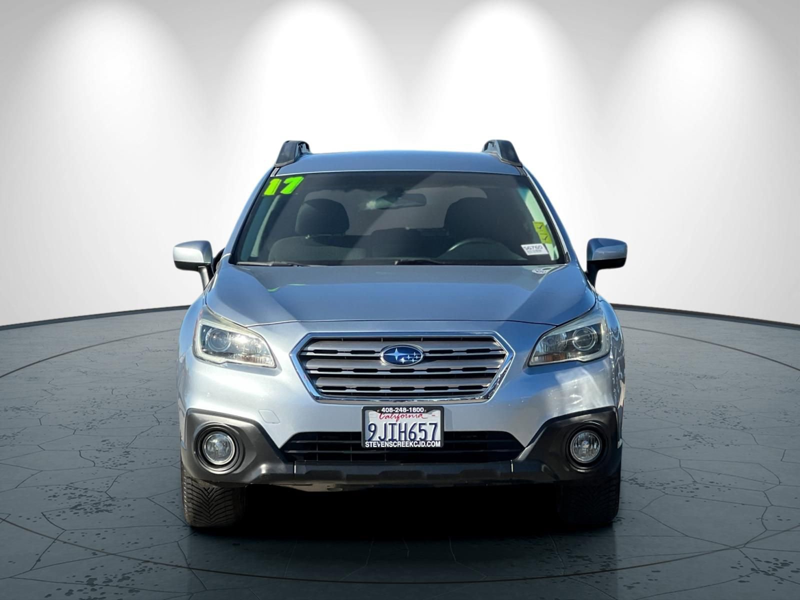 Used 2017 Subaru Outback 2.5i Premium image 9
