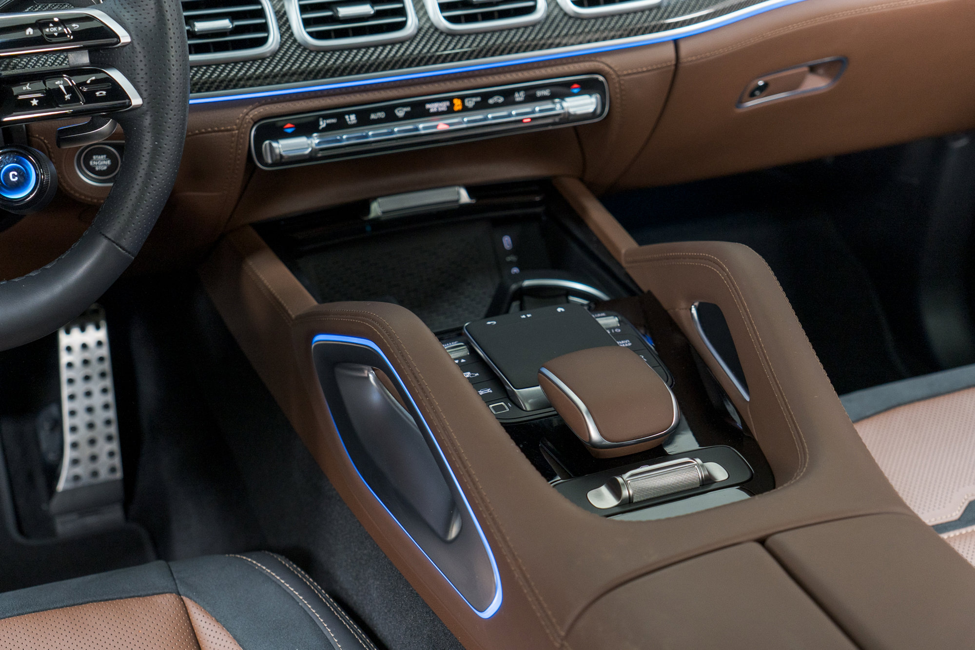 Certified 2025 Mercedes-Benz GLE 53 AMG 4MATIC image 23