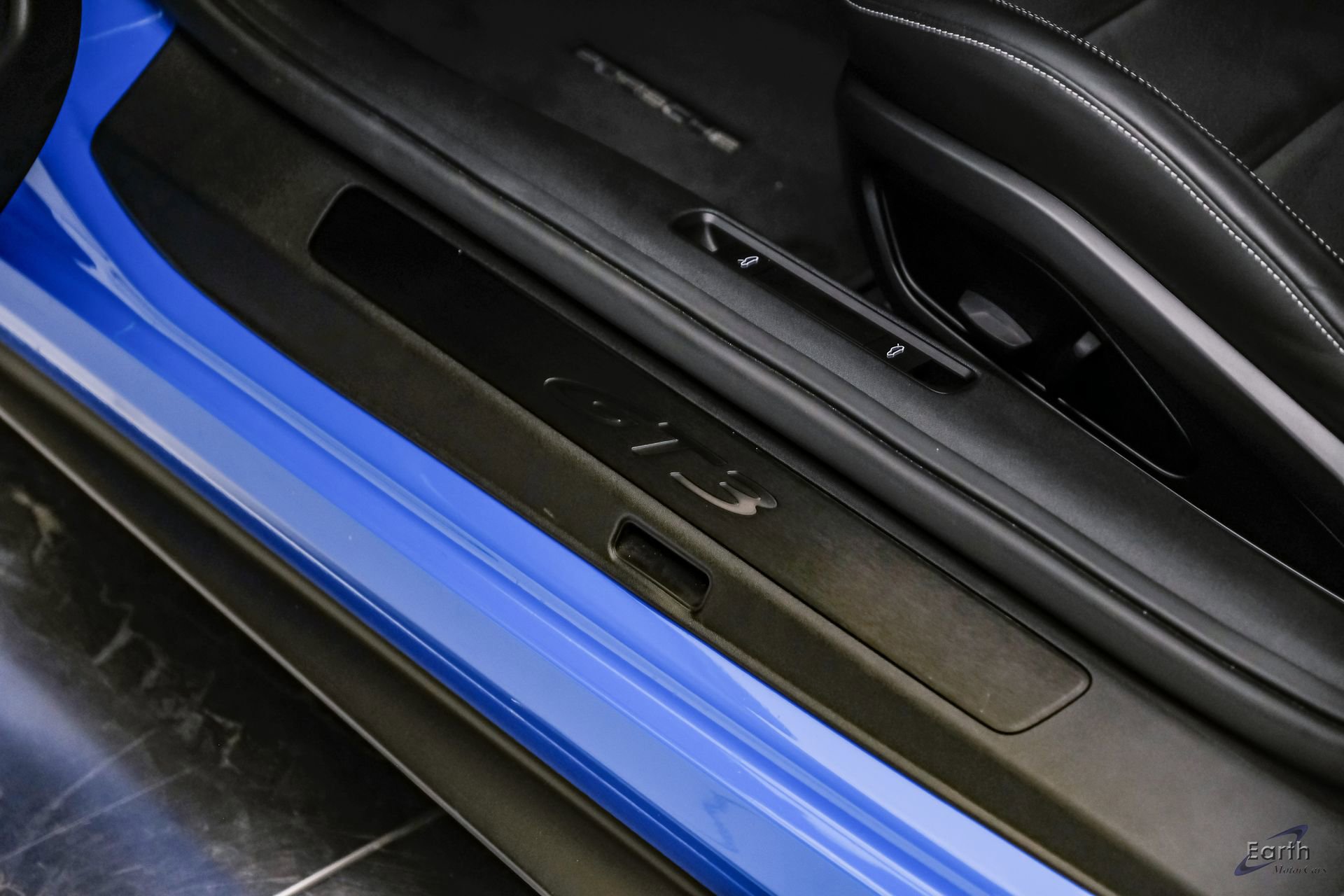 Used 2022 Porsche 911 GT3 RWD image 48