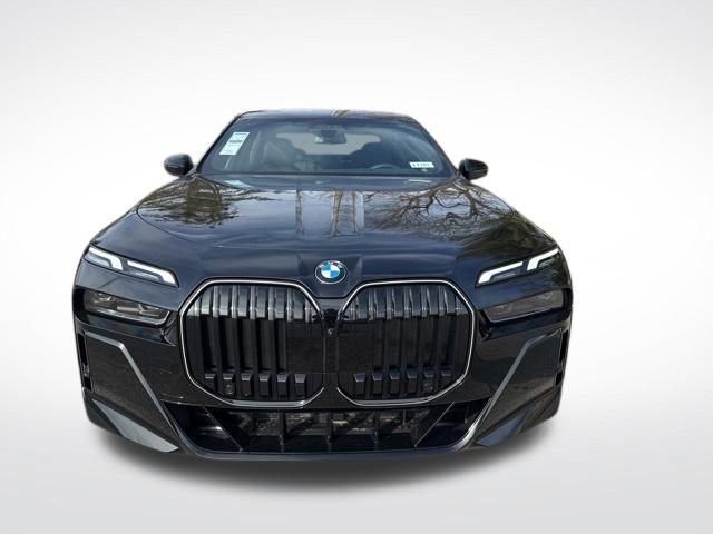 New 2026 BMW 740i xDrive image 8