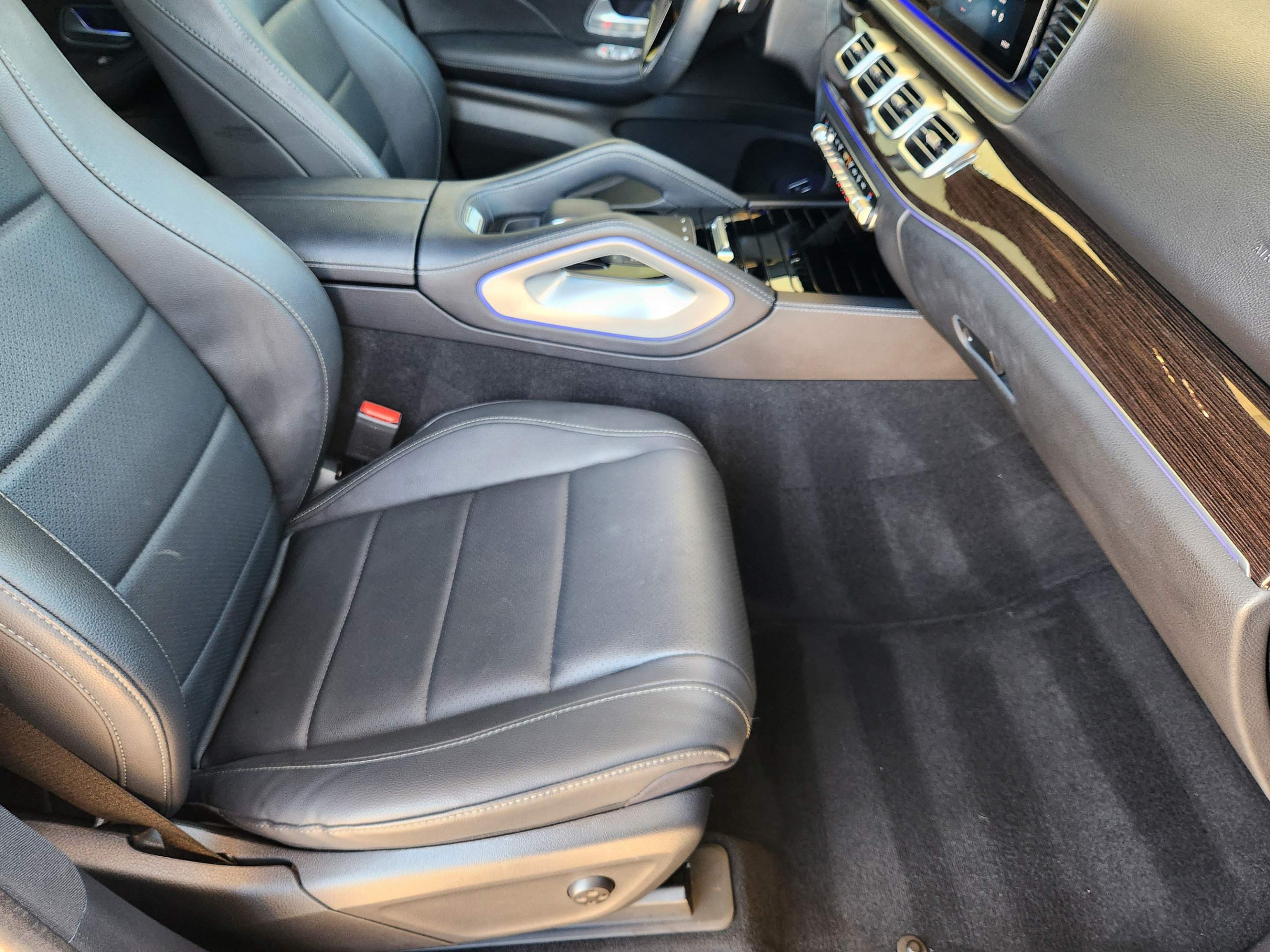 Certified 2024 Mercedes-Benz GLE 350 4MATIC image 11