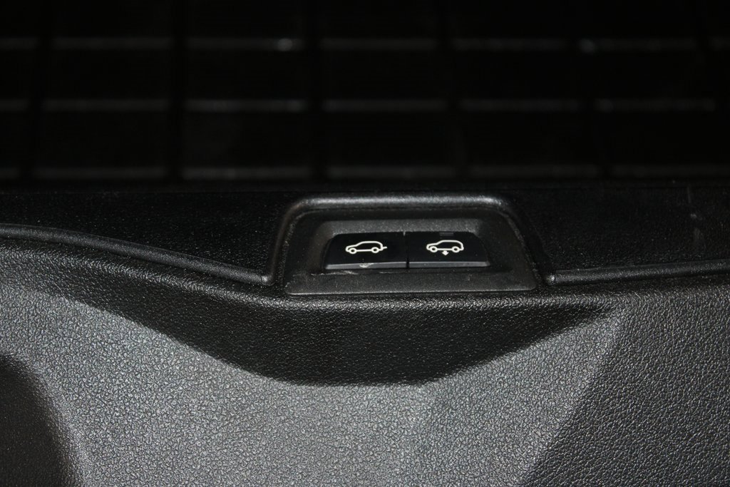 Used 2024 BMW X7 xDrive40i w/ M Sport Package image 55