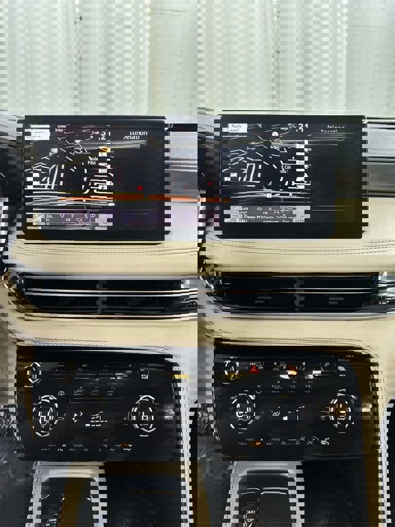 Used 2023 INFINITI QX60 Luxe image 26