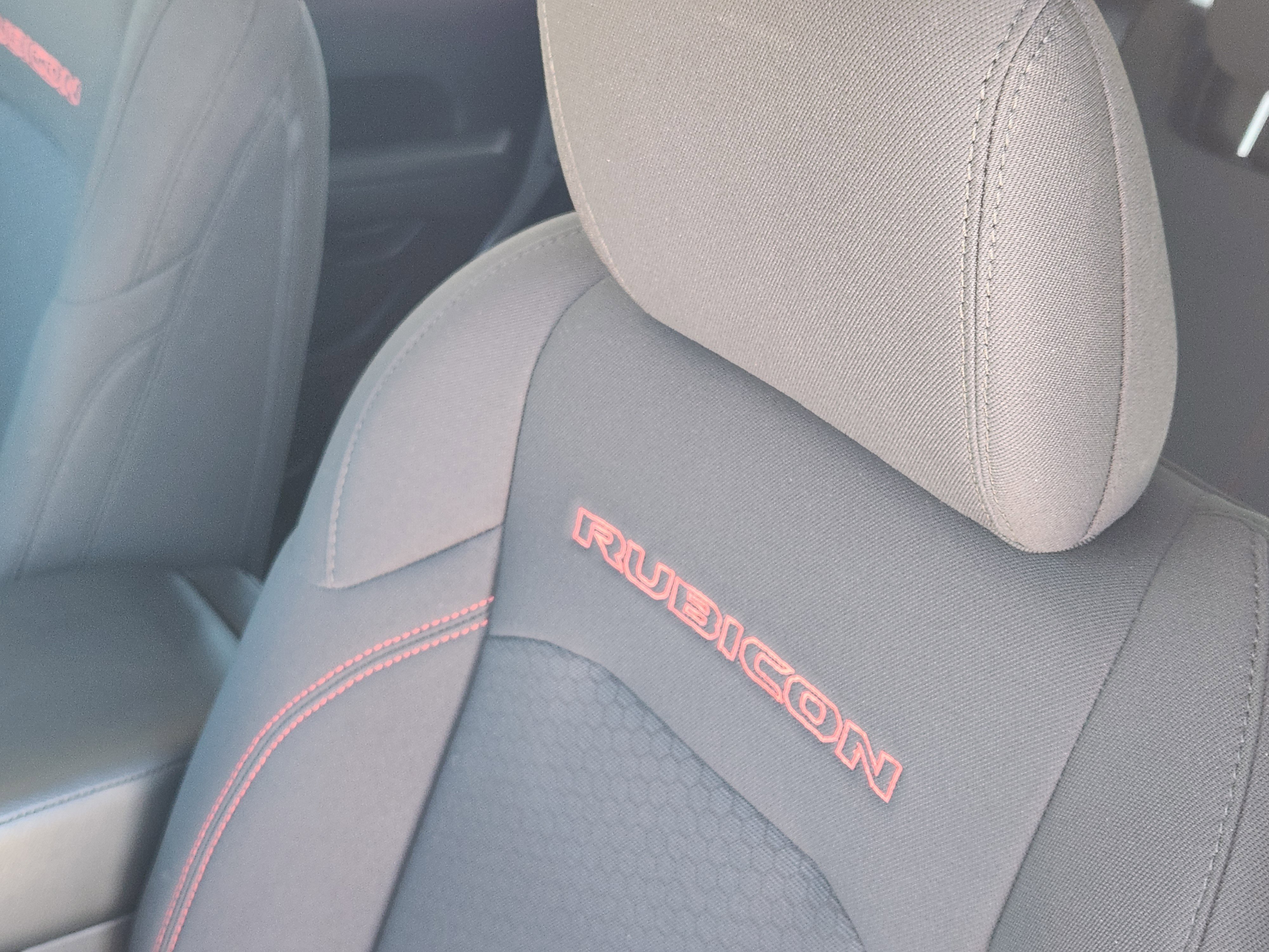 Used 2023 Jeep Wrangler Unlimited Rubicon image 16