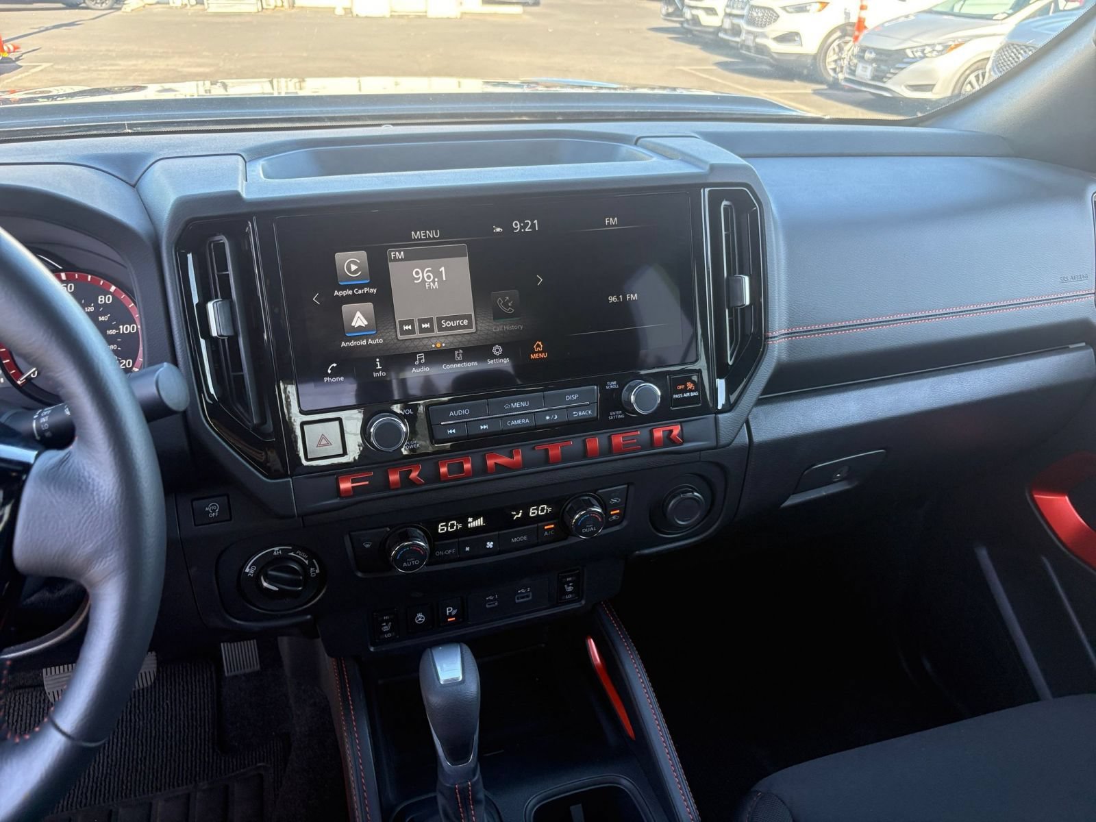 Used 2026 Nissan Frontier PRO-4X AWD/4WD image 16