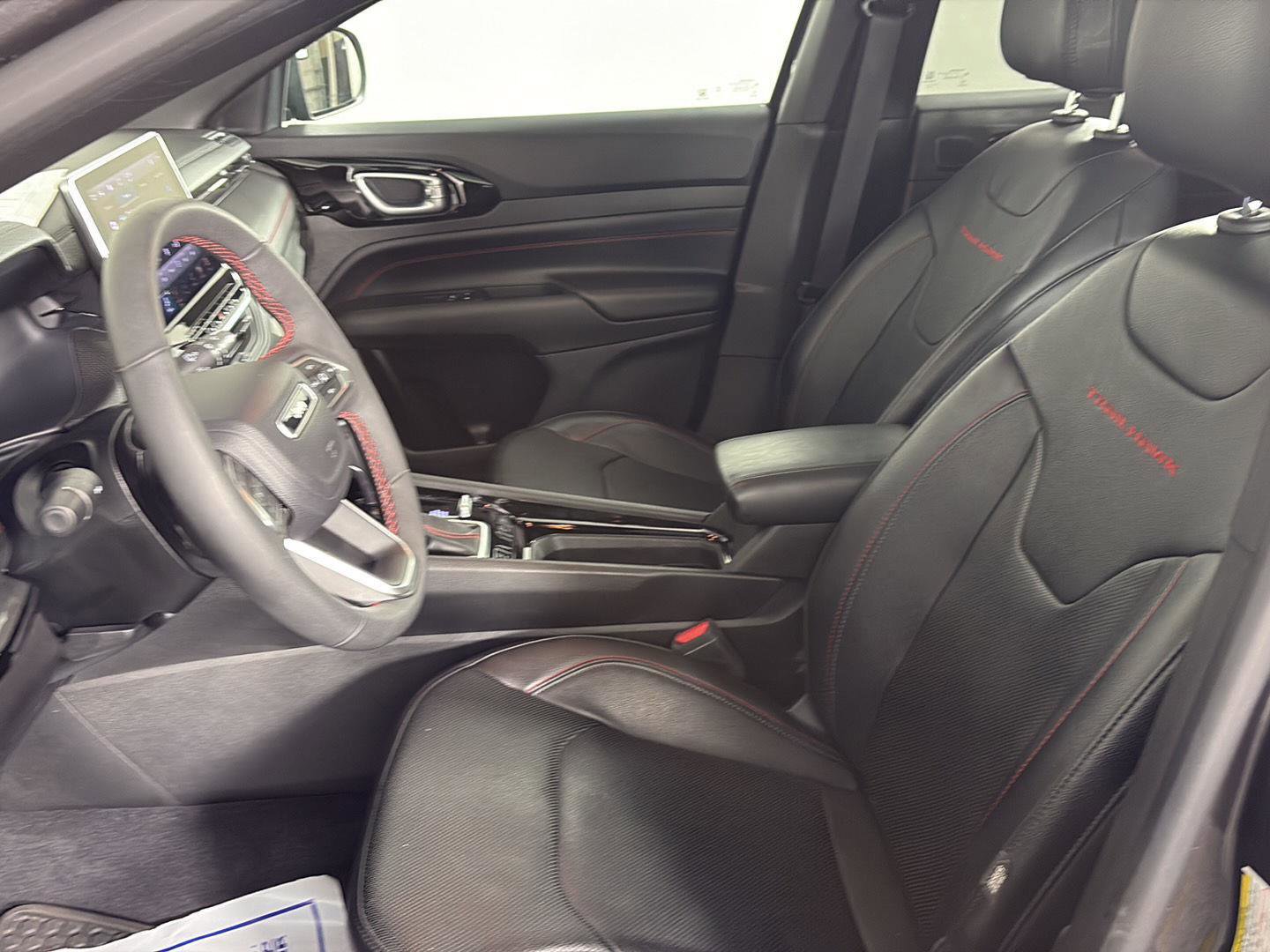 Used 2023 Jeep Compass Trailhawk w/ Trailhawk Elite Group image 25