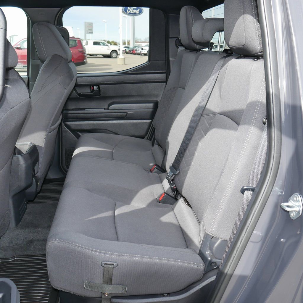 Used 2024 Toyota Tacoma SR5 image 19
