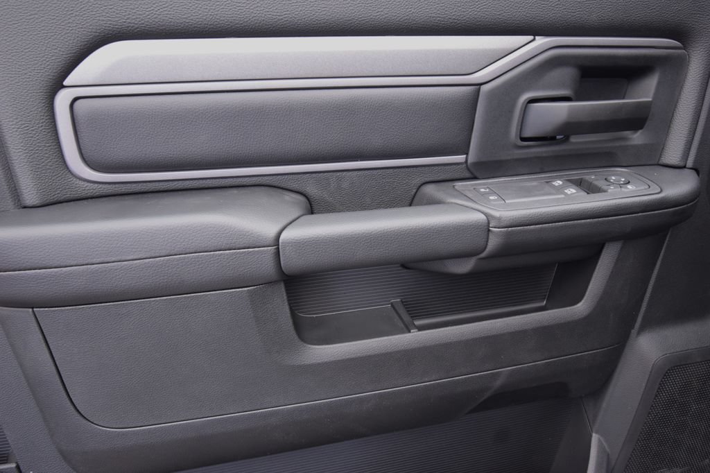 New 2026 RAM 3500 Tradesman AWD/4WD image 34