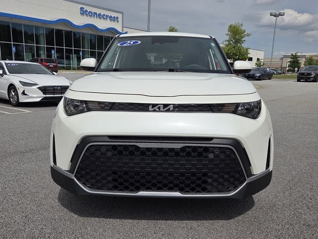 Used 2025 Kia Soul LX w/ LX Technology Package FWD video 3