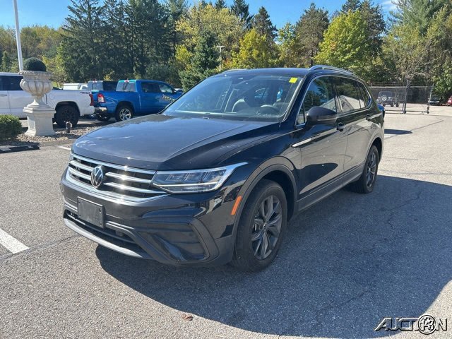Used 2022 Volkswagen Tiguan SE