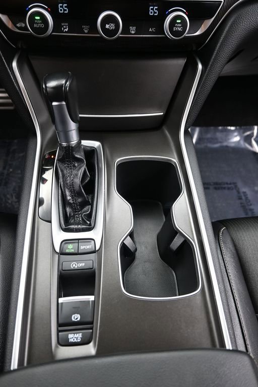 Used 2022 Honda Accord Sport image 17